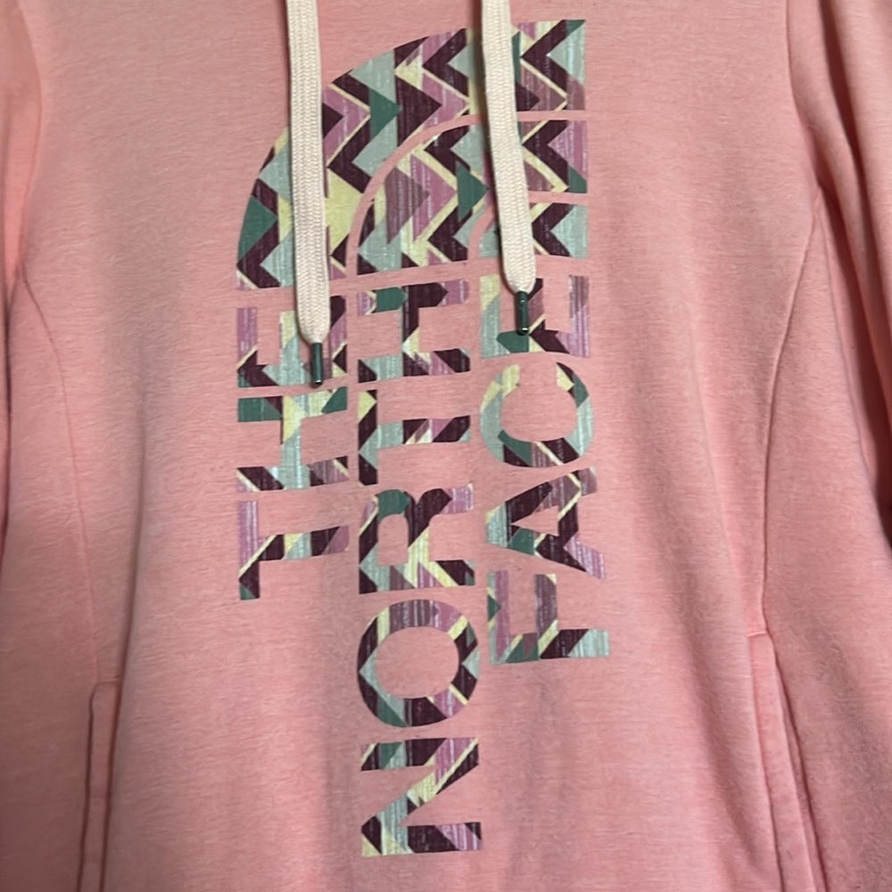 THE NORTH FACE Women’s Peach Color Pullover Sweatshirt Hoodie, Sz Medium, GUC. - Picture 4 of 10